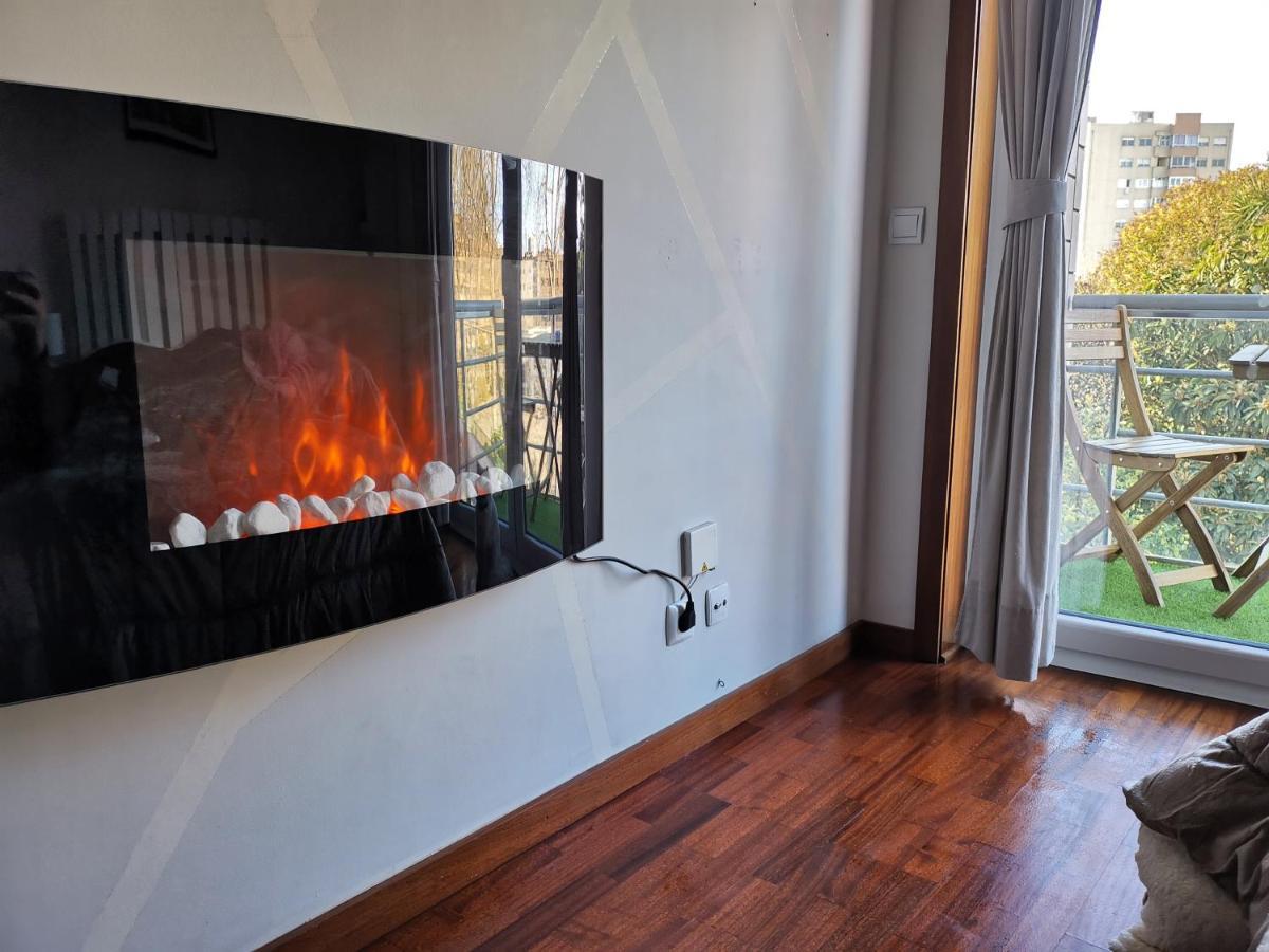 Modern Private Suite With Balcony & Bathroom - King And Queen Beds Vila Nova de Gaia Exteriör bild