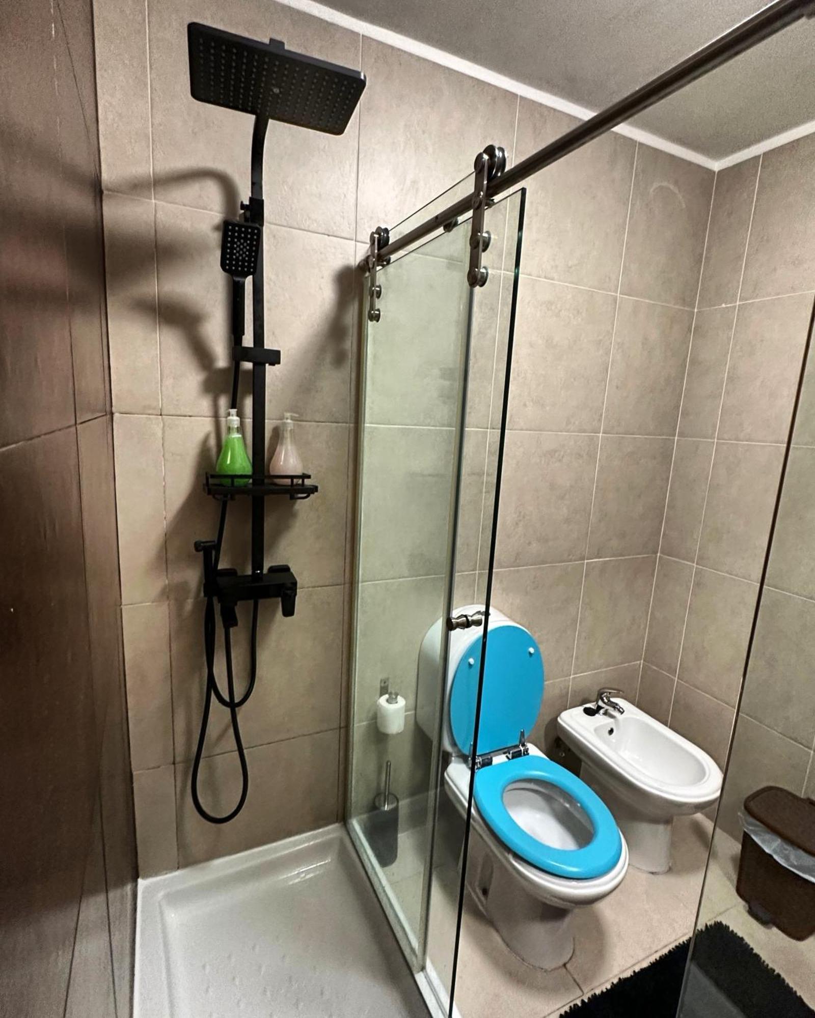 Modern Private Suite With Balcony & Bathroom - King And Queen Beds Vila Nova de Gaia Exteriör bild